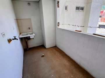 VENTA APARTAESTUDIO CONJUNTO RESIDENCIAL BELLAVISTA PARK EN GIRÓN. Cod V24208