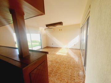 Casa en VENTA muy bien ubicada fracc zaragoza Veracruz