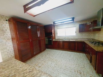 Casa en VENTA muy bien ubicada fracc zaragoza Veracruz