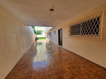 Casa en VENTA muy bien ubicada fracc zaragoza Veracruz