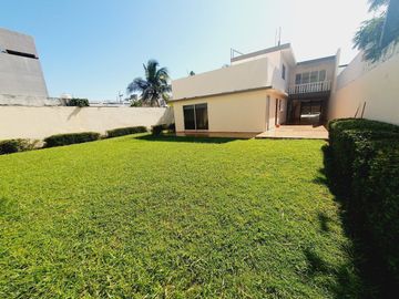 Casa en VENTA muy bien ubicada fracc zaragoza Veracruz
