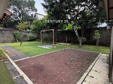 Dijual Cepat Rumah Luas Siap Huni  Ada Swimming Pool Di Jaksel