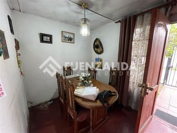 Casa en venta de 6 dorm. en Cerrillos