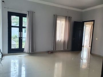 Dijual Rumah Minimalis villa bukit regency pakuwon indah