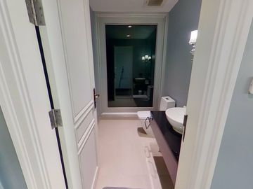 1 Bedroom Condo for sale at The Shine Condominium