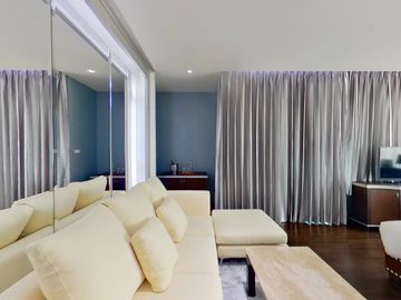 1 Bedroom Condo for sale at The Shine Condominium