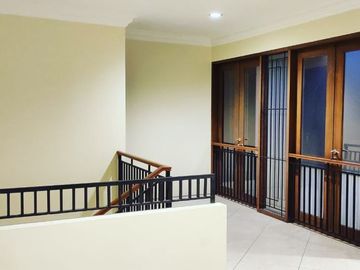 Disewakan Rumah cantik area Cipete Jakarta Selatan