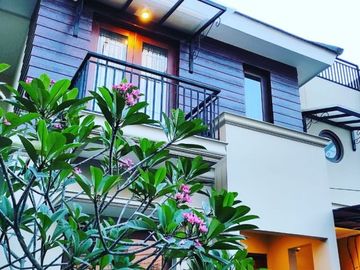 Disewakan Rumah cantik area Cipete Jakarta Selatan