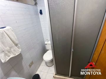 Casa de 3 niveles en Los Cristales-Cuba, Pereira