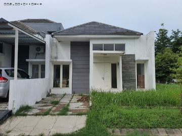 Rumah Taman Dhika Argopuro STRATEGIS MURAH CARPORT