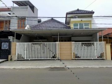 Disewakan Rumah Gayungsari Siap huni, kosongan