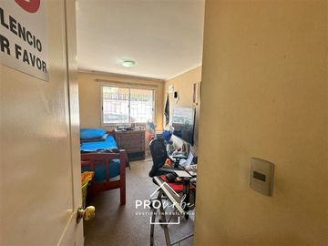 Departamento en Venta en Juan de Pineda/Walker Martinez