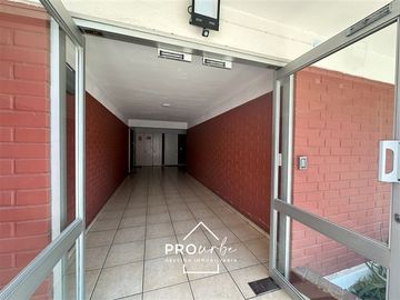 Departamento en Venta en Juan de Pineda/Walker Martinez