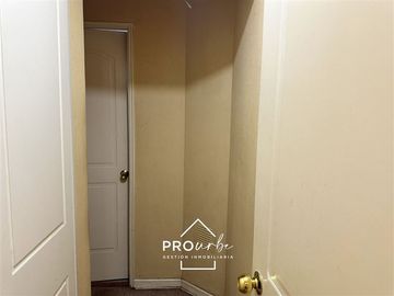 Departamento en Venta en Juan de Pineda/Walker Martinez