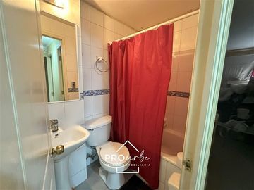 Departamento en Venta en Juan de Pineda/Walker Martinez