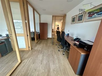 Oficina en arriendo en Puerto Varas