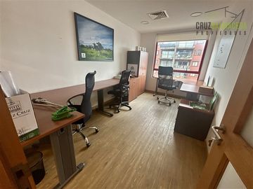 Oficina en arriendo en Puerto Varas