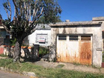 Casa en venta en Ezpeleta Este