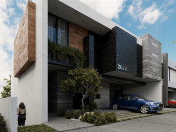 Casa en la Loma de Golf de 4 recamaras mas un Loft Independiente y Elevador