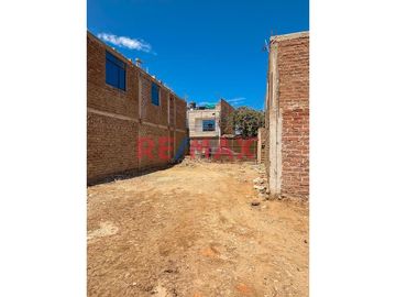 🌟 ¡Oportunidad Única de Inversión en Zona Urbana de Trujillo! 🌟🏗️

Se vende amplio y exclusivo Terreno Comercial de 989.80 m² en la Urbanización El