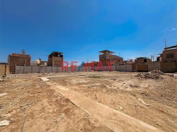 🌟 ¡Oportunidad Única de Inversión en Zona Urbana de Trujillo! 🌟🏗️

Se vende amplio y exclusivo Terreno Comercial de 989.80 m² en la Urbanización El