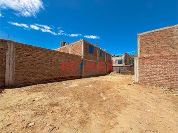 🌟 ¡Oportunidad Única de Inversión en Zona Urbana de Trujillo! 🌟🏗️

Se vende amplio y exclusivo Terreno Comercial de 989.80 m² en la Urbanización El