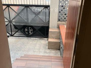 Rumah Cantik, 2 Lantai Kayu Putih, Jakarta Timur S/9720