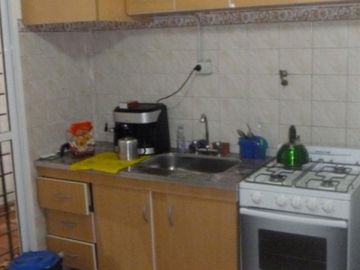 Venta PH en Lanús Oeste Tipo Casa al frente con cochera