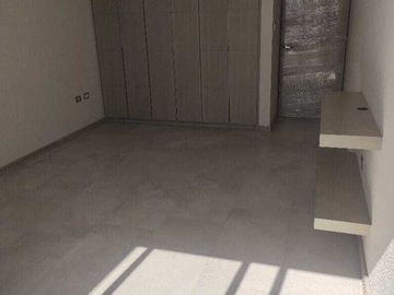 SE VENDE HERMOSA CASA