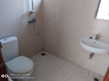 Dijual Rumah Siap Huni One Gate Komplek Setra Duta Dekat Pintu Tol Pasteur