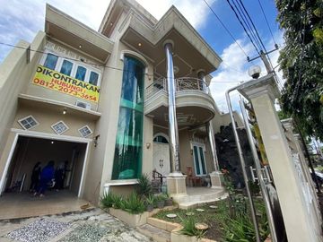Rumah lux nyaman dan terawat di cinunuk dekat cibiru