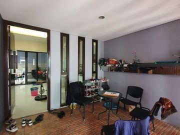 Rumah 6 Kamar Tidur di Sektor 7 Kebayoran Bintaro 4563