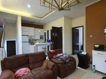 Rumah 6 Kamar Tidur di Sektor 7 Kebayoran Bintaro 4563