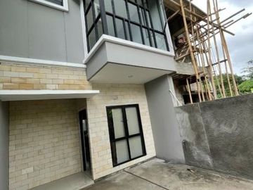 Cluster DJE EXCLUSIVE asri dan nyaman di Jatiasih