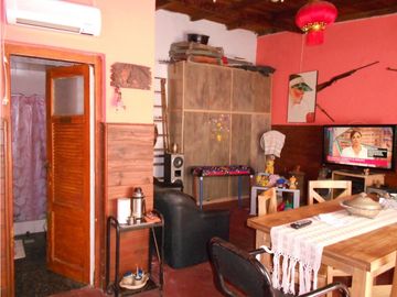 Casa apta para dos familias. Barrio San José