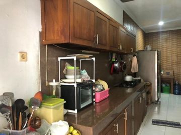 Rumah Full Furnish Siap Huni dalam Perumahan di Seturan dekat Ykpn