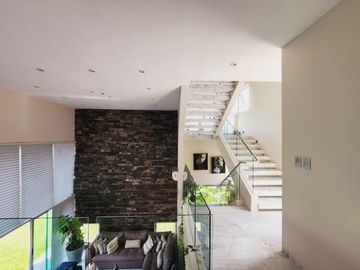 Residencia en VENTA CON TERRENO DE 908 M2 fracc PLAYAS DEL CONCHAL