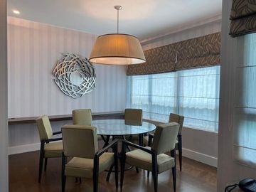 FOR SALE: Edades Tower