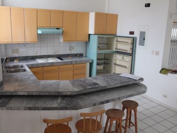 Capaes Beach House: Se Vende Casa Cerca del Mar en Capaes