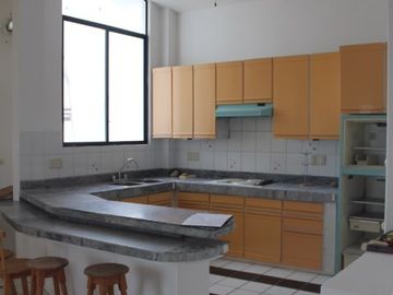 Capaes Beach House: Se Vende Casa Cerca del Mar en Capaes