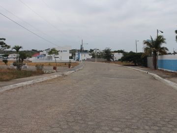 Capaes Beach House: Se Vende Casa Cerca del Mar en Capaes