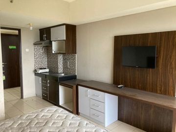 Dijual Apartemen Serpong Greenview Tangerang Selatan Studio Lantai 16 View City Full Furnished