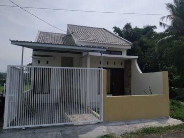 Rumah dijual di Jember Dekat PMI & Dinkes