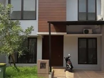 Rumah 2 lantai dalam komplek cinere delta residence