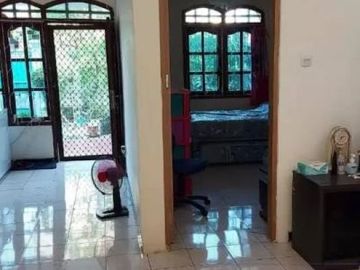 Rumah Jalan Tuban Raya Bubutan Surabaya