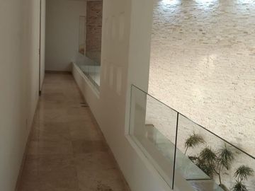 CASA EN FRACCIONAMIENTO REAL LAS QUINTAS