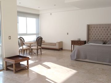 CASA EN FRACCIONAMIENTO REAL LAS QUINTAS