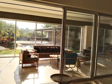 CASA EN FRACCIONAMIENTO REAL LAS QUINTAS