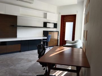 CASA EN FRACCIONAMIENTO REAL LAS QUINTAS
