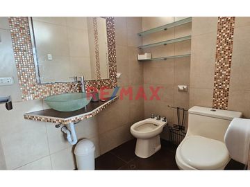 🏖 Alquiler de Departamento Amoblado en Huanchaco – ¡Listo para Mudarse! 🏡

¿Buscas vivir cerca del mar en un lugar cómodo, moderno y con todos los s